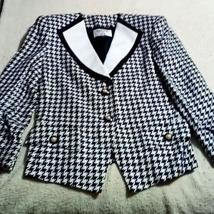 Kasper for A.S.L. size 6 women's houndstooth blazer.